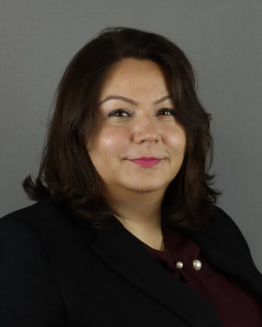 Roxana Bacauanu, Associate Litigation Executive